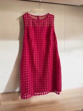 Ralph Lauren Fuchsia Circle-Lace Sleeveless Shift Dress